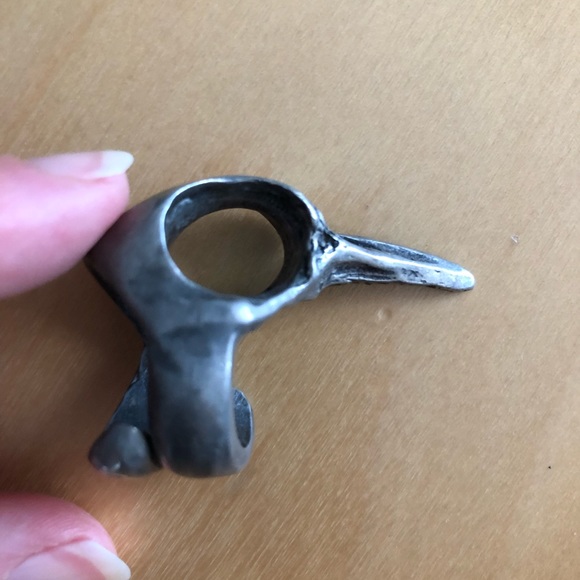 Martha Rotten | pewter bird skull ring - Picture 1 of 5